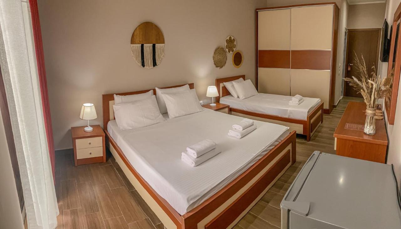 Aljur Hotel Химара Экстерьер фото