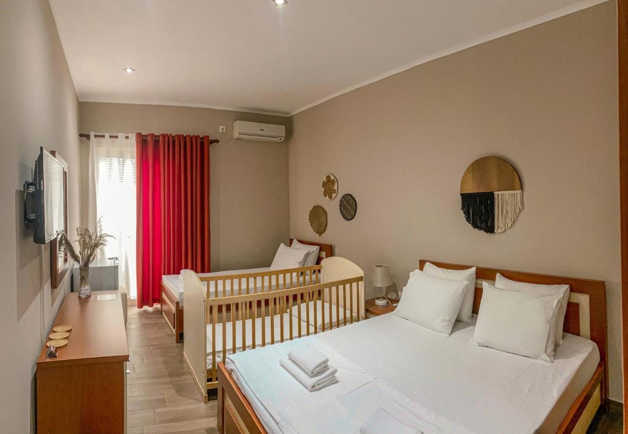 Aljur Hotel Химара Экстерьер фото