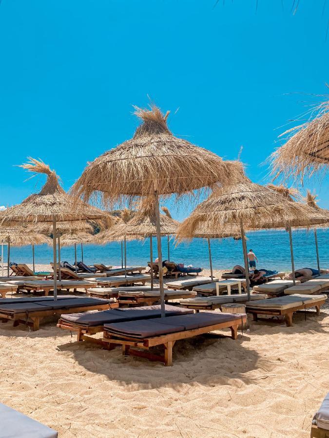 Aljur Hotel Химара Экстерьер фото